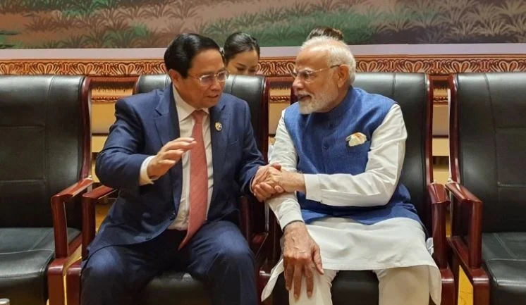 Vietnamese Prime Minister Pham Minh Chinh (L) and Indian counterpart Narendra Modi (Photo: Vietnamese Ministry of Foreign Affairs)