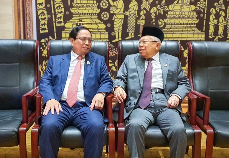 Prime Minister Pham Minh Chinh (left) and Indonesian Vice President Ma’ruf Amin. (Photo: baochinhphu.vn)