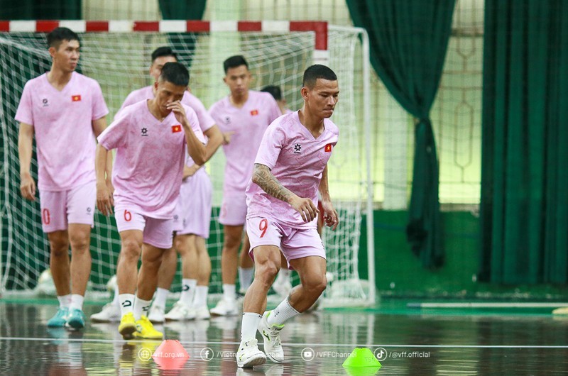 Vietnam futsal team gathers to prepare for the 2024 Southeast Asian Futsal Championship. (Photo: VFF)