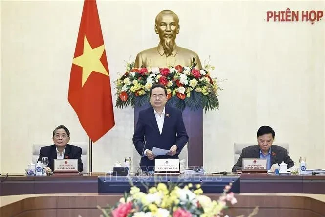 NA Chairman Tran Thanh Man (standing) addresses the opening of the NA Standing Committee's 40th session on December 10. (Photo: VNA)