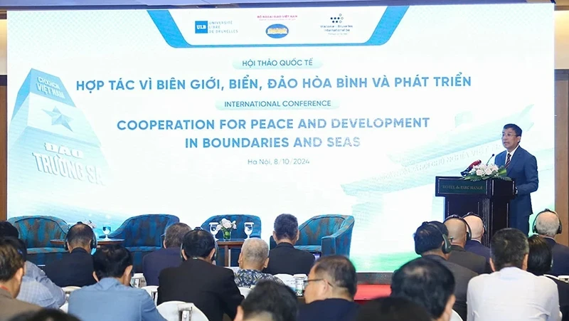 An overview of the conference. (Photo: baoquocte.vn)