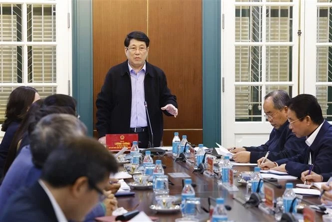 State President Luong Cuong holds a working session with the Presidential Office on February 10. (Photo: VNA) 
