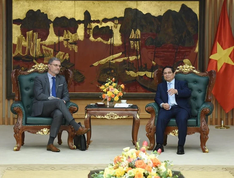 Prime Minister Pham Minh Chinh meets with EDF's Senior VP Government and International Affairs Erkki Maillard in Hanoi on March 12, 2025. (Photo: NDO) 