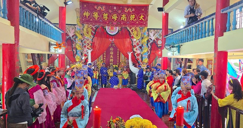 The ritual ceremony before a grand procession from the Nam Hai Whale Temple in Song Doc Town.