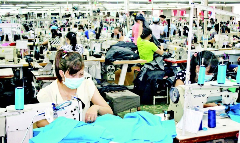 Garment export production at Binh Duong Garment Corporation. (Photo: HOANG ANH)