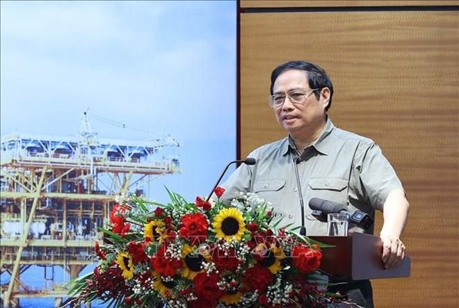 PM Pham Minh Chinh addresses the working session with PetroVietnam on September 11. (Photo: VNA)