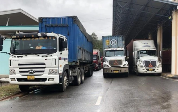 At Lao Bao International Border Gate (Photo: VNA)