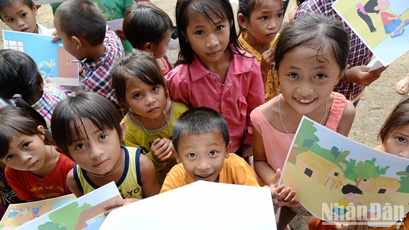 Children at Hat Khoang school (Muong Mun Commune, Tuan Giao District, Dien Bien Province). (Photo: THUY NGUYEN)