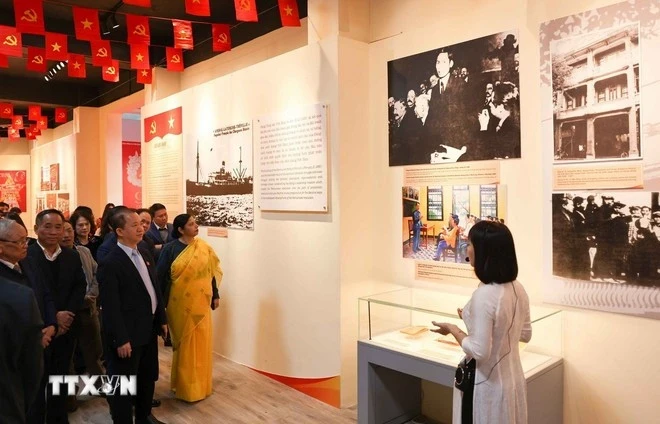 The exhibition displays over 150 objects kept at the museum and the Archives Department of the Party Central Committee Office. (Photo: VNA)