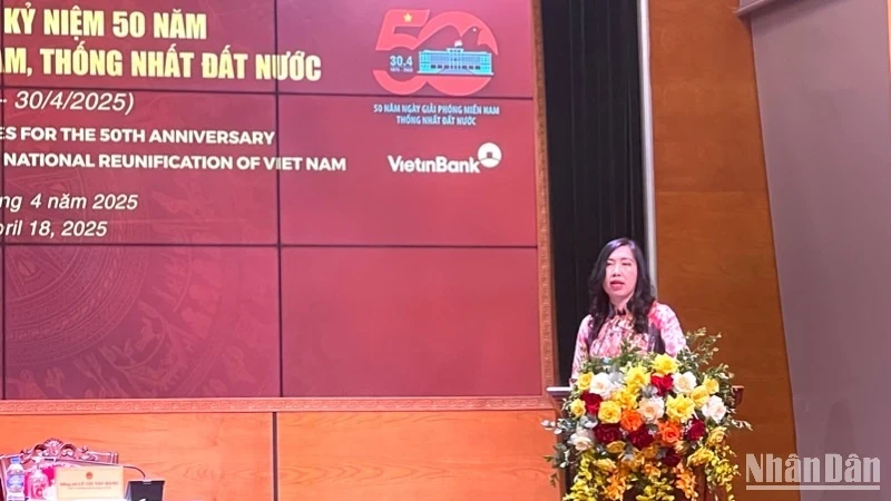 Deputy Minister of Foreign Affairs Le Thi Thu Hang provided information at the press conference.