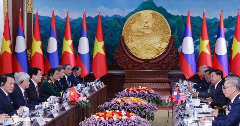 At the talks between Vietnamese State President Luong Cuong, and General Secretary of the Lao People's Revolutionary Party (LPRP) Central Committee and President of Laos Thongloun Sisoulith in Vientiane on April 24. (Photo: VNA)