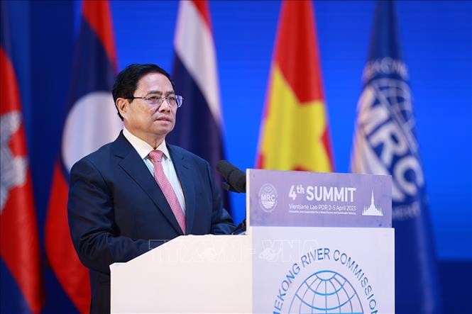 Prime Minister Pham Minh Chinh speaks at fourth Mekong River Commission Summit (Photo: VNA)