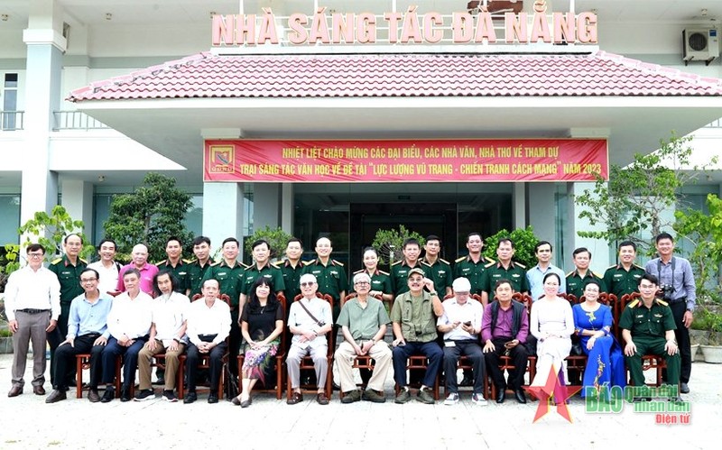 Participants at the opening ceremony (Photo: qdnd.vn)