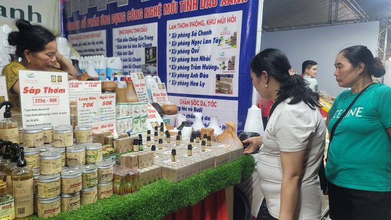 Hanoi launches promotion fair to boost consumption (Photo: hanoimoi.vn)