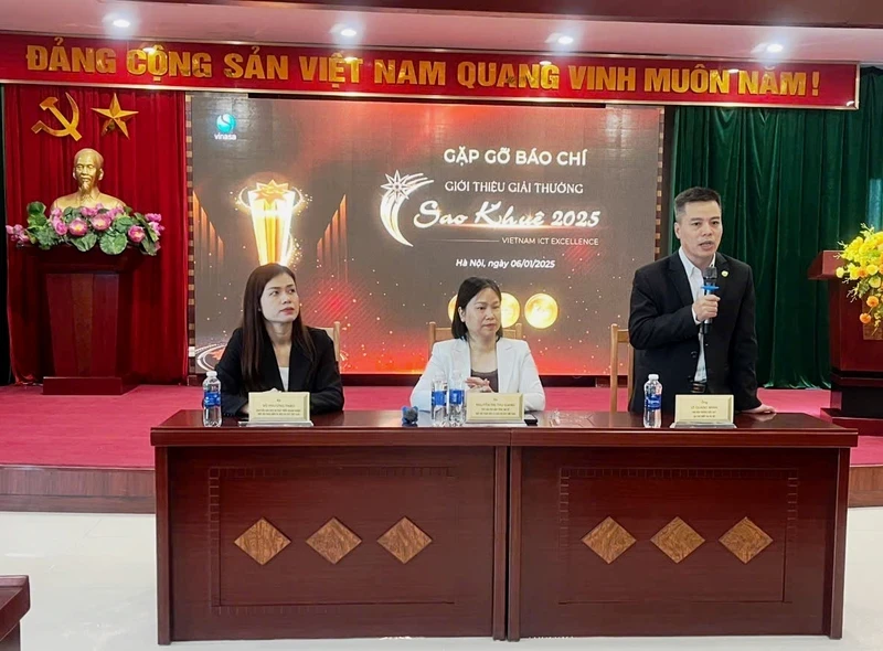 At the launch of the Sao Khue Award 2025