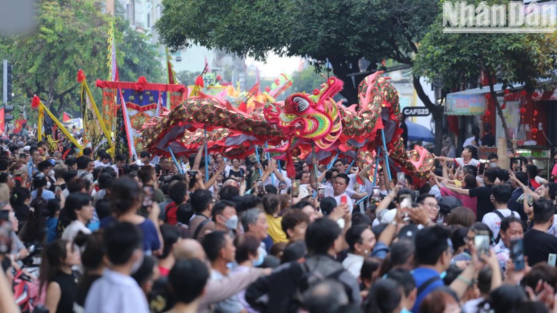 The street parade is the highlight of the festival 