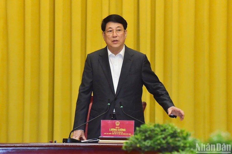 State President Luong Cuong at the working session with representatives from the Presidential Office, the Ministry of Foreign Affairs (Photo: NDO)