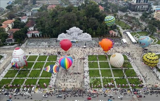 Nguyen Tat Thanh Square in Tuyen Quang city of the northern province of Tuyen Quang (Photo: VNA) 