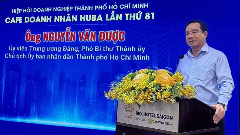 Nguyen Van Duoc, Deputy Secretary of the Ho Chi Minh City Party Committee and Chairman of the municipal People’s Committee speaks at the event