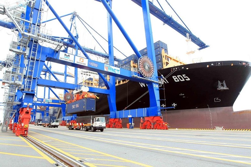 Container ships at Hai Phong Port. (Photo: VNA)