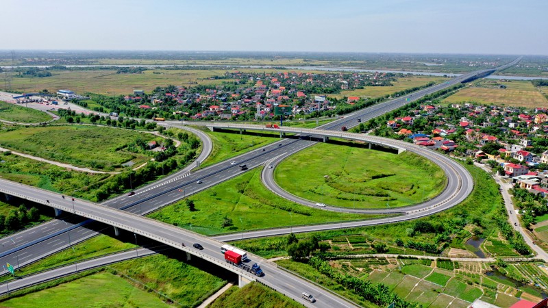 An expressway in Vietnam.