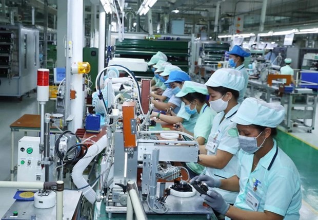 Production of headphones and speakers at Foster Electric Bac Ninh Co.Ltd, a FDI enterprise in VSIP Bac Ninh Industrial Zone (Photo: VNA)