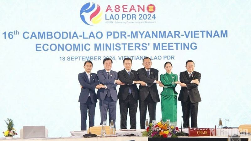 Delegates at the meeting. (Photo: Hai Tien)