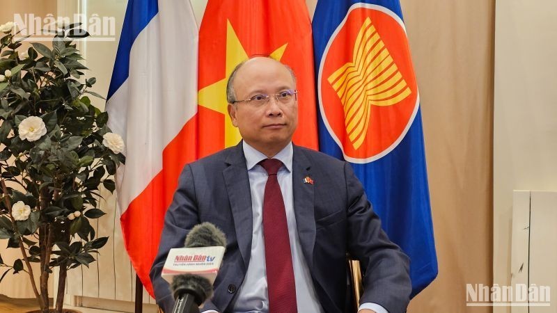 Vietnamese Ambassador to France Dinh Toan Thang (Photo: NDO)