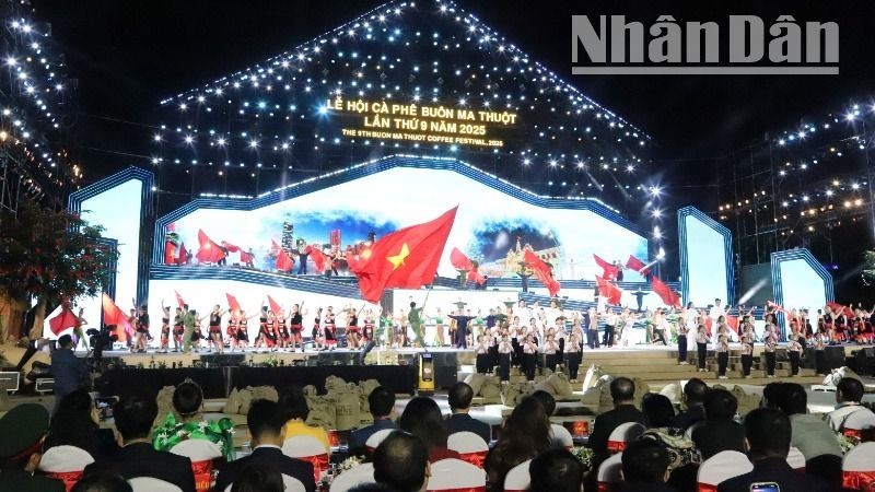 The opening ceremony of the 9th Buon Ma Thuot Coffee Festival.