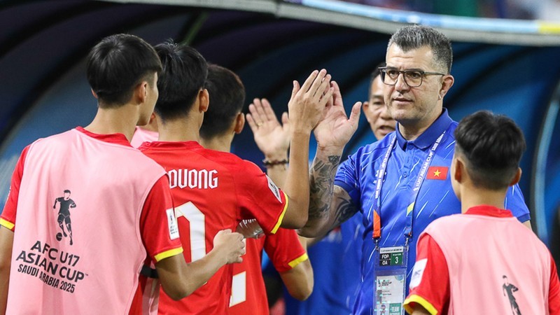 Cristiano Roland is head coach of Viet Nam’s U16 football team.