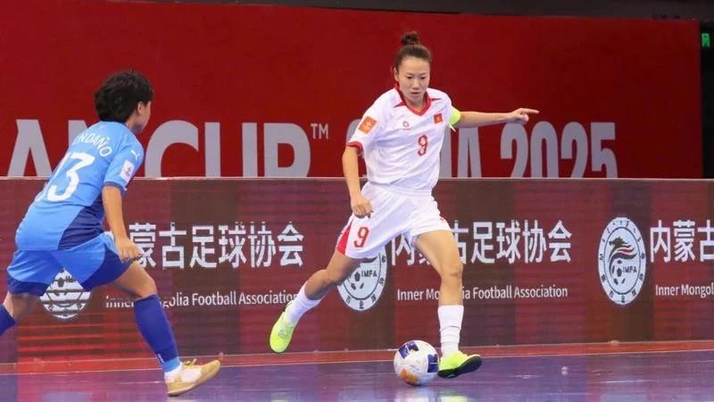 Viet Nam becomes the first team to qualify for the quarterfinals of the AFC Women’s Futsal Asian Cup 2025 after its victory against the Philippines on May 9. (Photo: VFF)