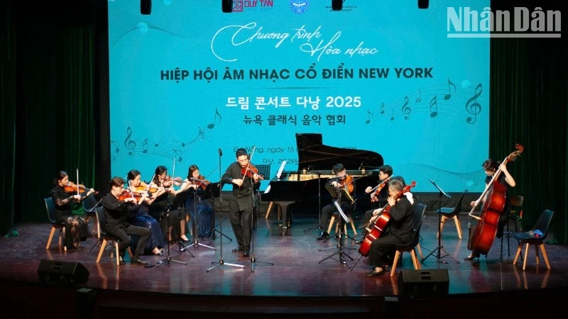 The concert performed by the New York Classical Music Society (Photo: NDO)