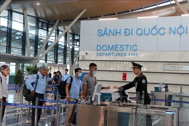 At Phu Bai International Airport (Photo: VNA)