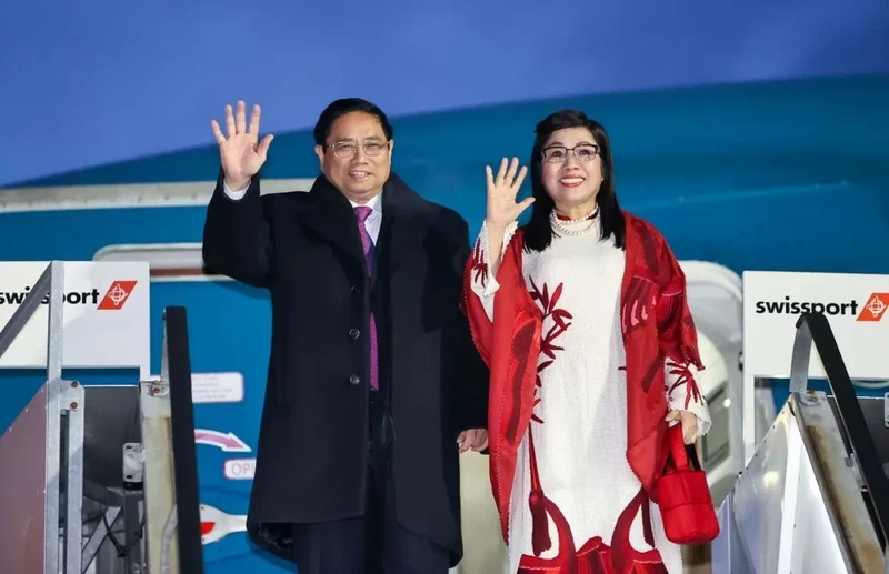 Prime Minister Pham Minh Chinh and his spouse Le Thi Bich Tran (Photo: VGP)