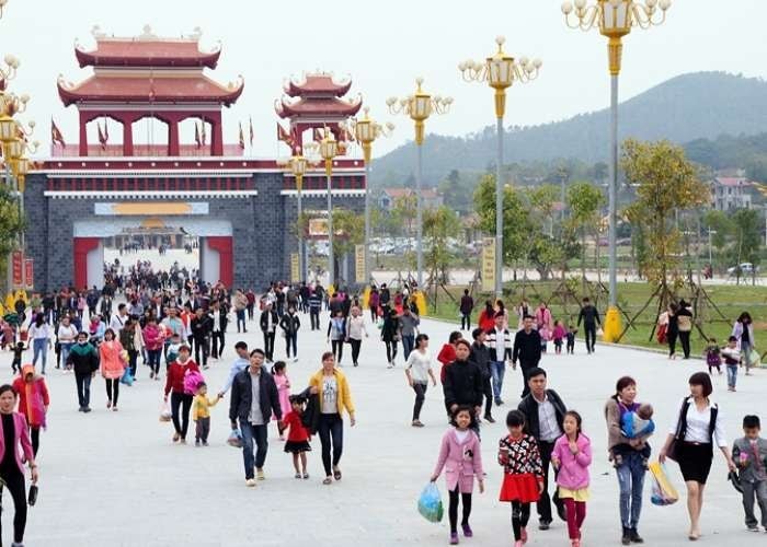 Phu Tho Province will form many stimulus tours with attractive discounts on the occasion of Hung Kings’ Commemoration Day and the Cultural - Tourism Week of the Ancestral Land in 2025. (Photo: hanoimoi.vn)