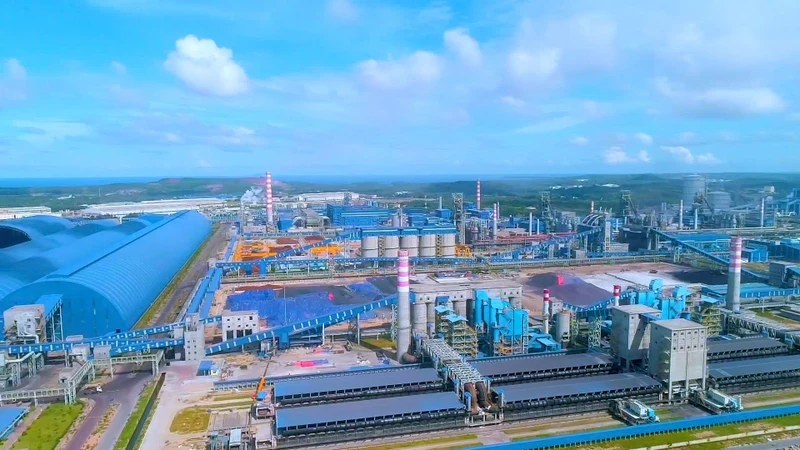  Hoa Phat Dung Quat Iron and Steel Complex plays a pivotal role in the economic growth of Quang Ngai province.