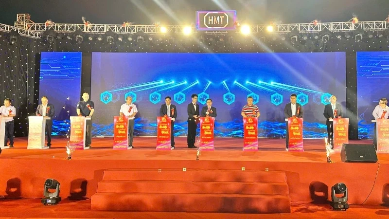 The event attracts the participation of 500 athletes.