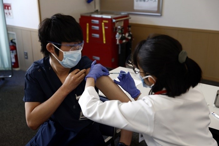 Japan ramps up COVID-19 vaccinations. (File photo: Xinhua)