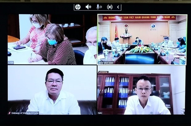 Vietnamese Minister of Health Nguyen Thanh Long held online talks with Cuban Minister of Public Health José Angel Portal Miranda on June 16. (Photo: VNA)
