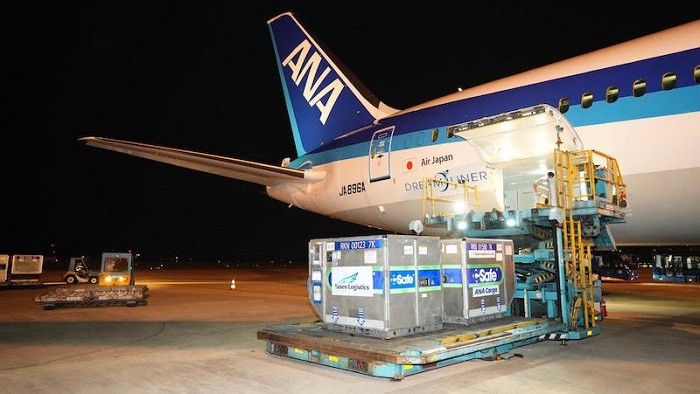 Nearly one million doses of the COVID-19 vaccine from Japan arrived in Vietnam on June 16, 2021. (Photo provided by Noi Bai International Airport)