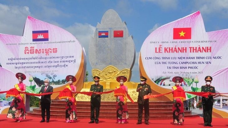 Officials cut the ribbon to inaugurate the monument complex in Binh Phuoc province on June 20 (Photo: NDO/Nhat Son)