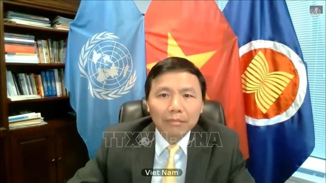 Ambassador Dang Dinh Quy, Permanent Representatives of Vietnam to the UN, participates in the meeting. (Photo: VNA)