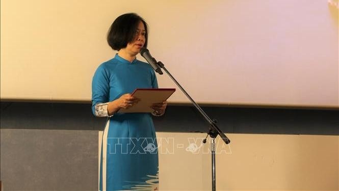 Vietnamese Ambassador to Italy Nguyen Thi Bich Hue speaking at the opening of Vietnam Day at the Asian Film Festival. (Photo: VNA office in Rome)