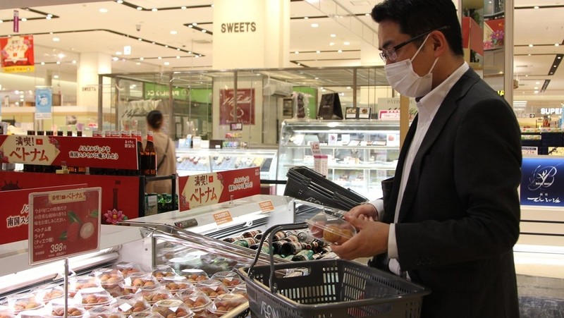 Vietnamese lychees on sale at an AEON supermarket in Japan (Photo: VNA)