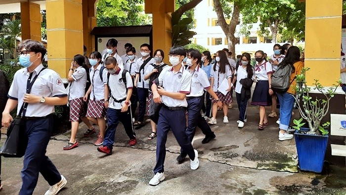 Students in Ho Chi Minh City participate in the 2020 High School Graduation Exams. (Photo: NDO/Cao Tan)