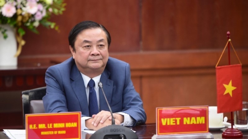 The Vietnam's Minister of Agriculture and Rural Development Le Minh Hoan participated in the National Leadership Roundtable held online on July 1.