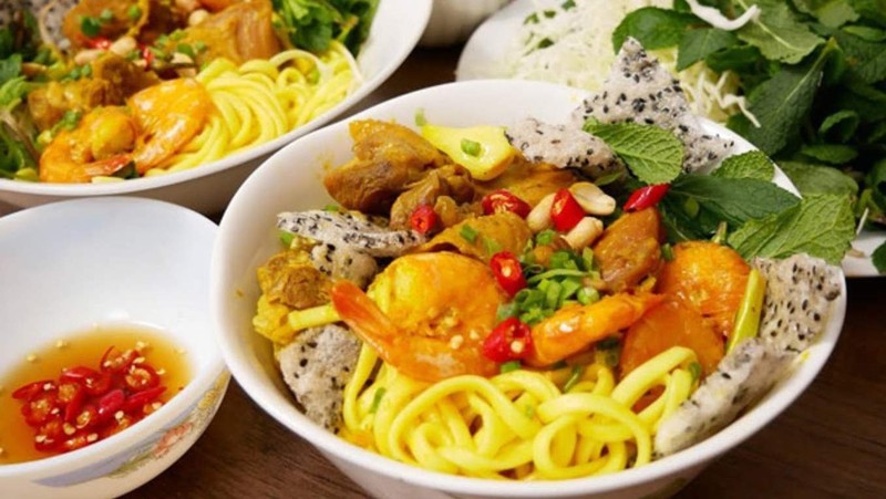 Mi Quang noodle
