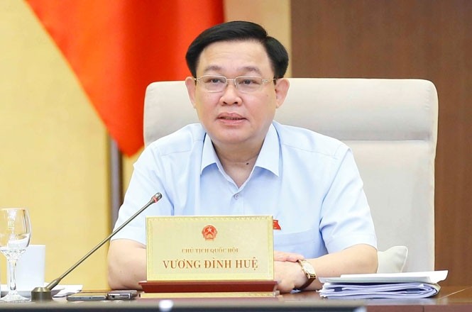NA Chairman Vuong Dinh Hue speaks during the July 13 sitting of the NA Standing Committee. (Photo: VNA)