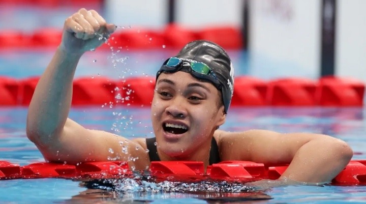 Tupou Neiufi of Team New Zealand reacts after winning the gold medal in the women’s 100m backstroke S8 final on day 3 of Tokyo 2020 Paralympic Games on August 27, 2021. (Photo: Getty Images)