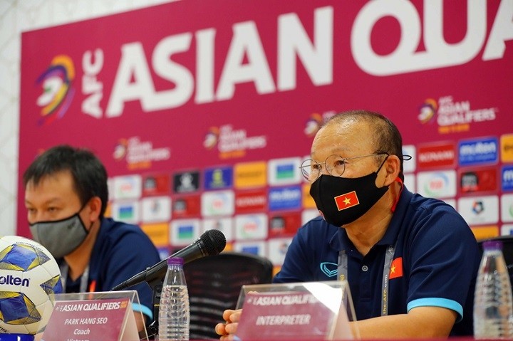 Vietnam head coach Park Hang-seo speaks during a press conference after their match against Saudi Arabia. (Photo: VFF)